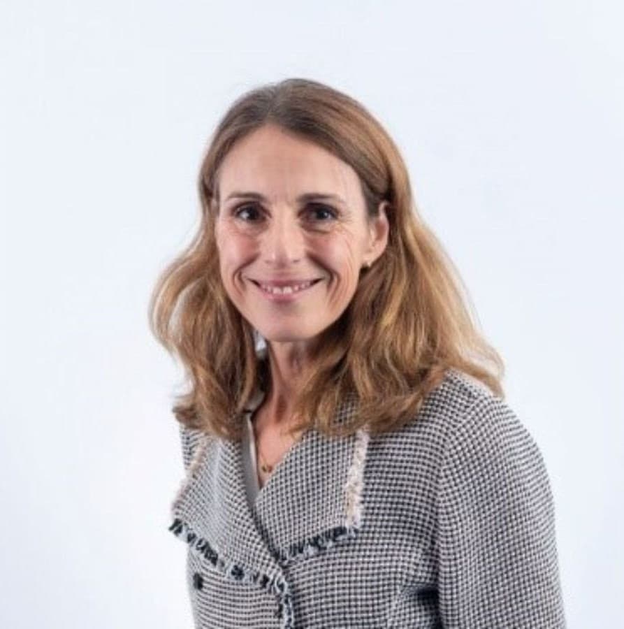 Professor Isabel Oliver